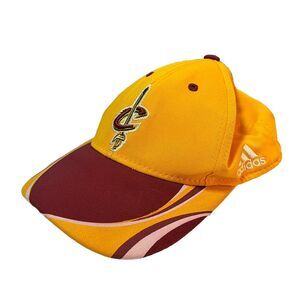 Adidas Cleveland Cavaliers Cavs Gold/Wine 2-Tone Structured Adjustable Youth Hat